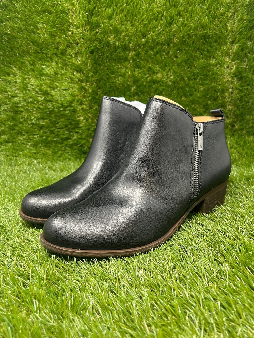 Lucky Brand Women's 10M Basel Booties Black Leather Double Zip